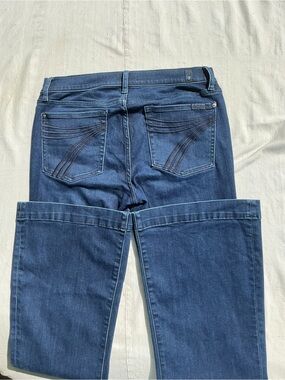 7 For All Mankind Dojo Flare Jeans Dark Wash size 30x33